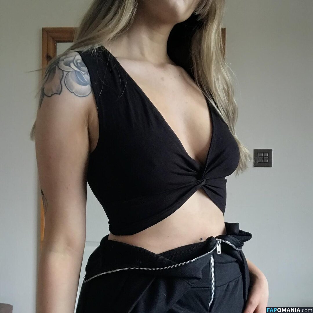 cl0ut / th0tb0t Desnudo OnlyFans  Foto filtrada #17
