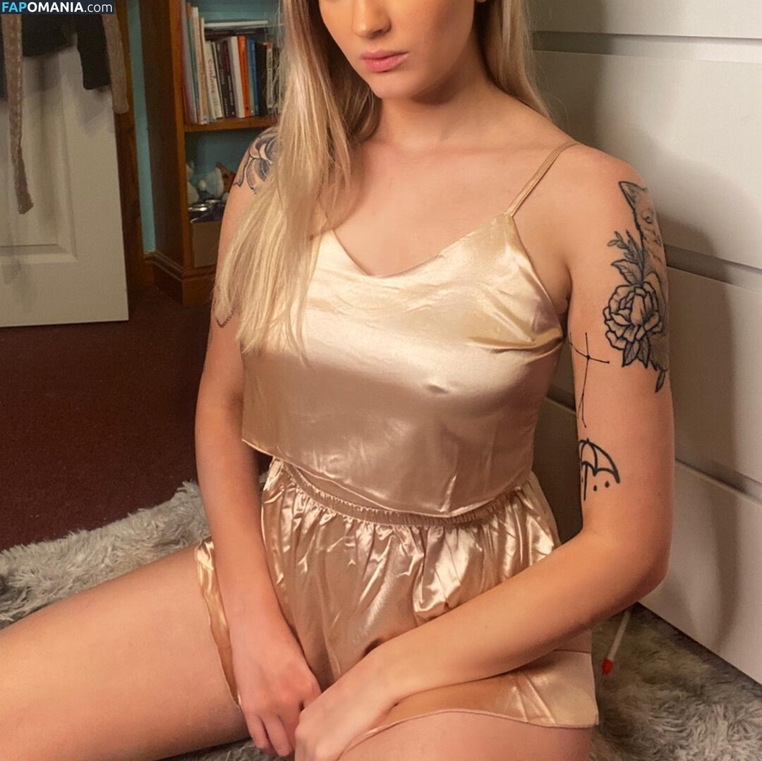 cl0ut / th0tb0t Desnudo OnlyFans  Foto filtrada #18