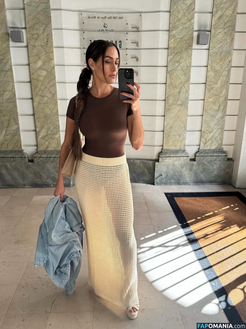 Nikki Bella & Brie Bella / The Bella Twins / thenikkibella Desnudo OnlyFans  Foto filtrada #407