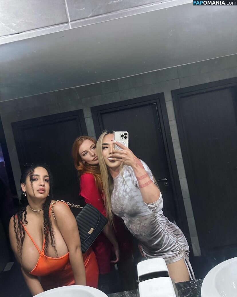 girlinred / thegirlinred0 Desnudo OnlyFans  Foto filtrada #110