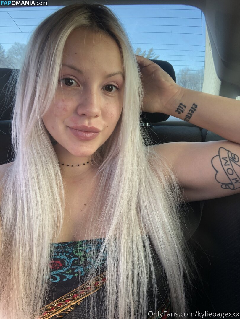 kyliepageofficial / therealkyliepage Desnudo OnlyFans  Foto filtrada #50