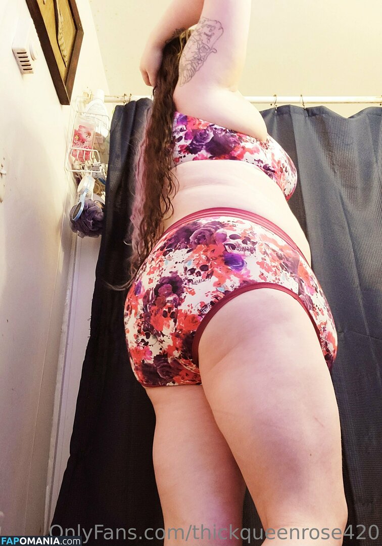 thickqueenrose420 / throatqueen420 Desnudo OnlyFans  Foto filtrada #17