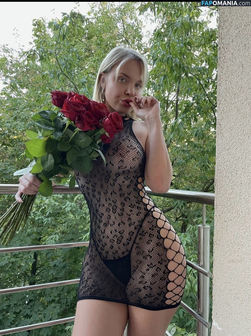 Tomskaya Lubov / l_tomskaia / tomskaya_lyubov_ Desnudo OnlyFans  Foto filtrada #7