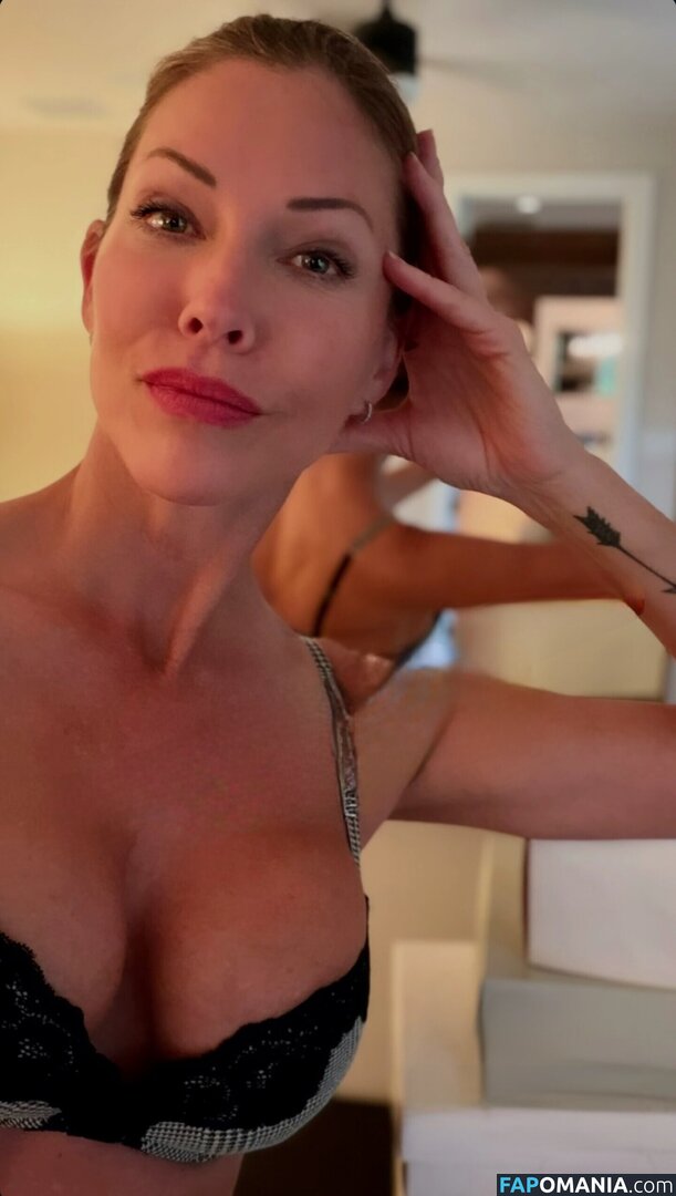 Cylon / Tricia Helfer / https: / officialtriciahelfer / triciahelfer Desnudo OnlyFans  Foto filtrada #202