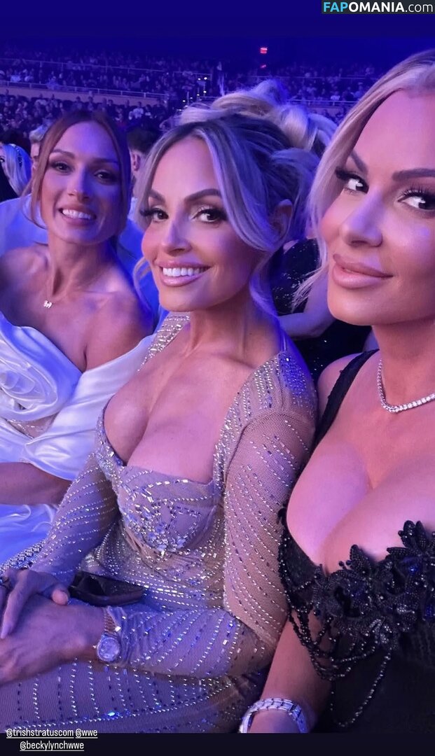 Trish Stratus / https: / trishstratus / trishstratuscom Desnudo OnlyFans  Foto filtrada #1493