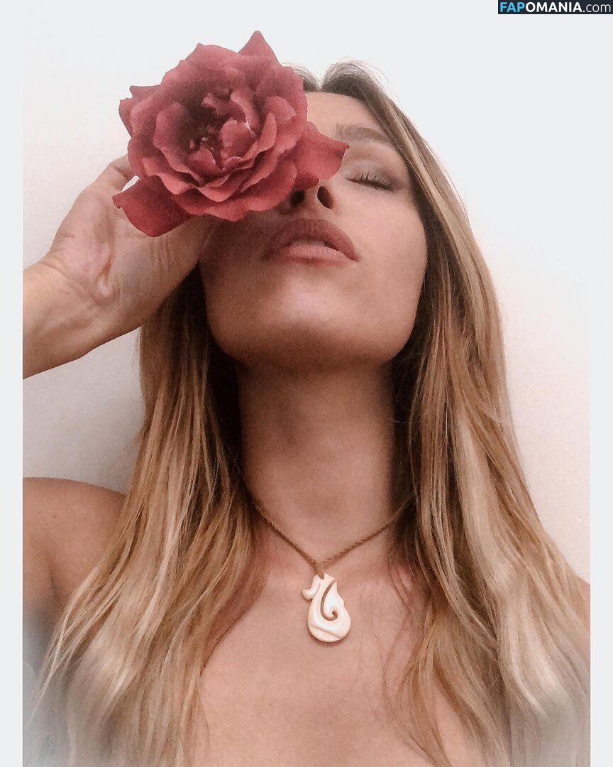 Tslanaxoxo / Yourlanatgirl / Yourlittlelana Desnudo OnlyFans  Foto filtrada #76