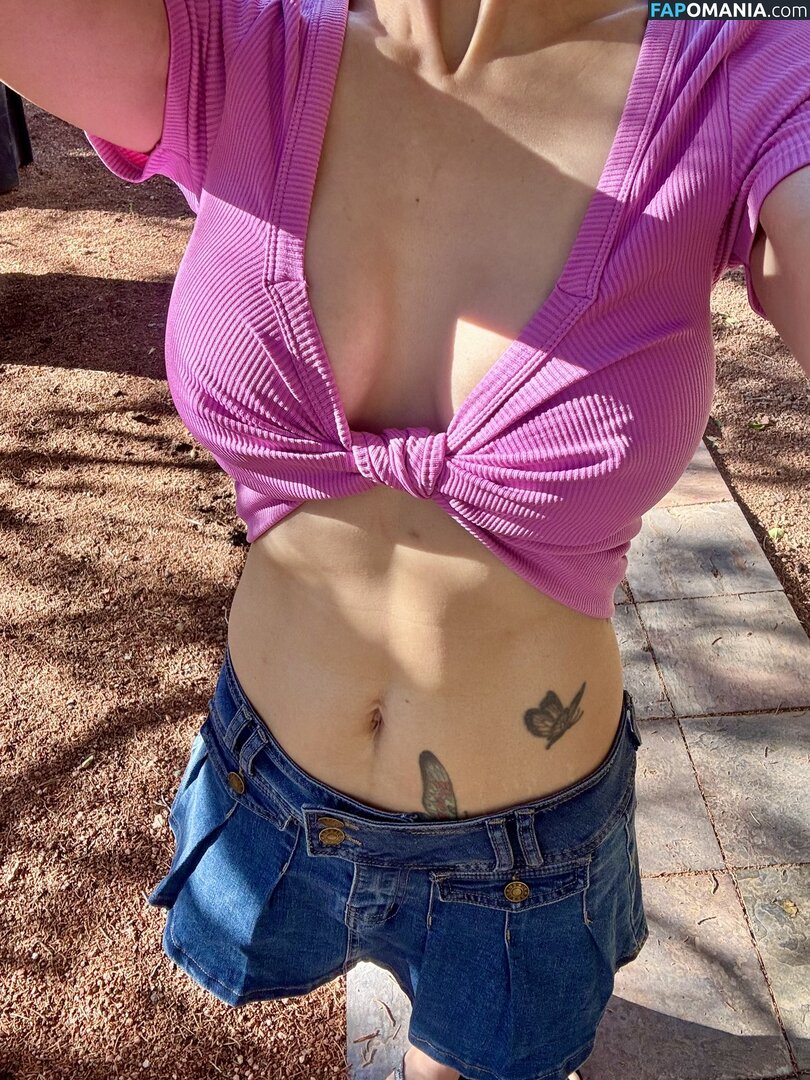 txazn_hotwife Desnudo OnlyFans  Foto filtrada #2