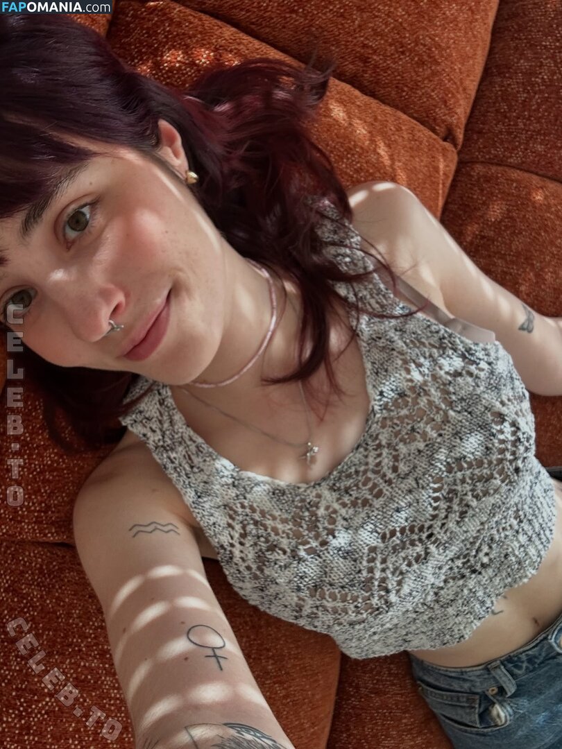 https: / typicallylotti Desnudo OnlyFans  Foto filtrada #2