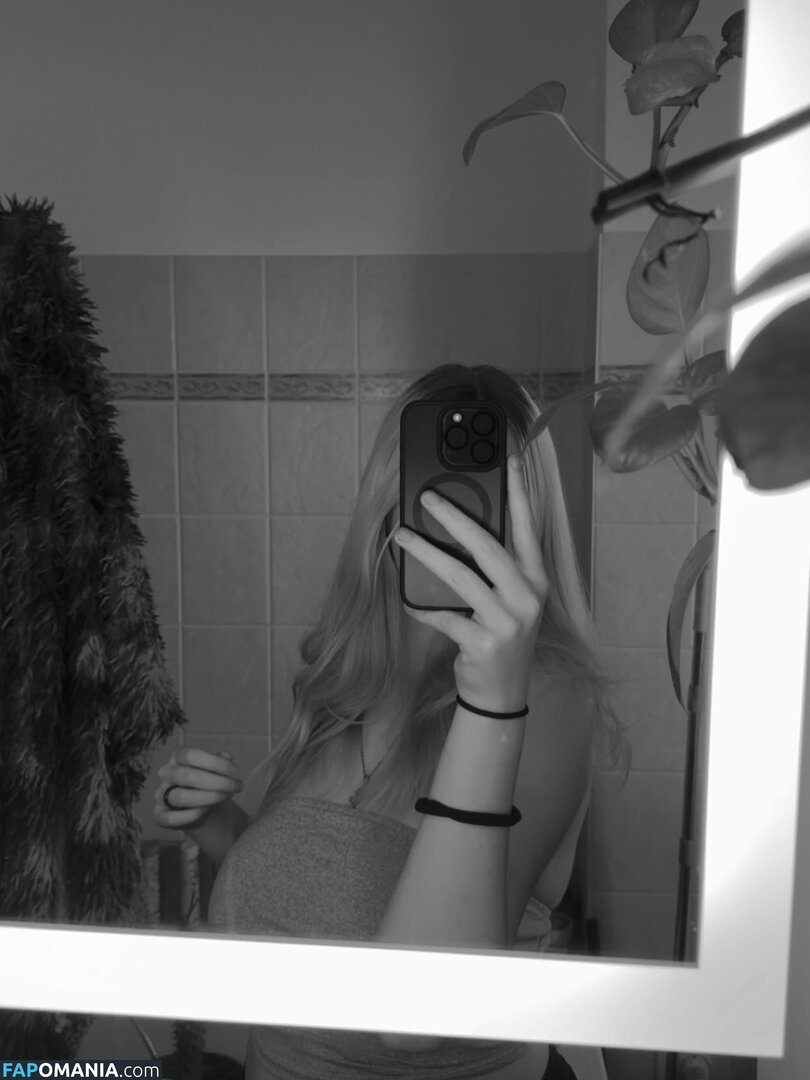 dieheissemaus / uptempo_lea Desnudo OnlyFans  Foto filtrada #13