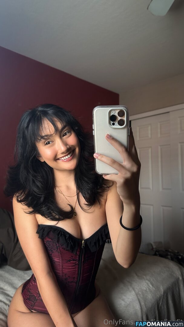 urfavasianbih4free Desnudo OnlyFans  Foto filtrada #10