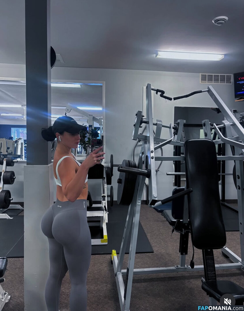 jade / urgymbae / urgymbae1.0 Desnudo OnlyFans  Foto filtrada #7