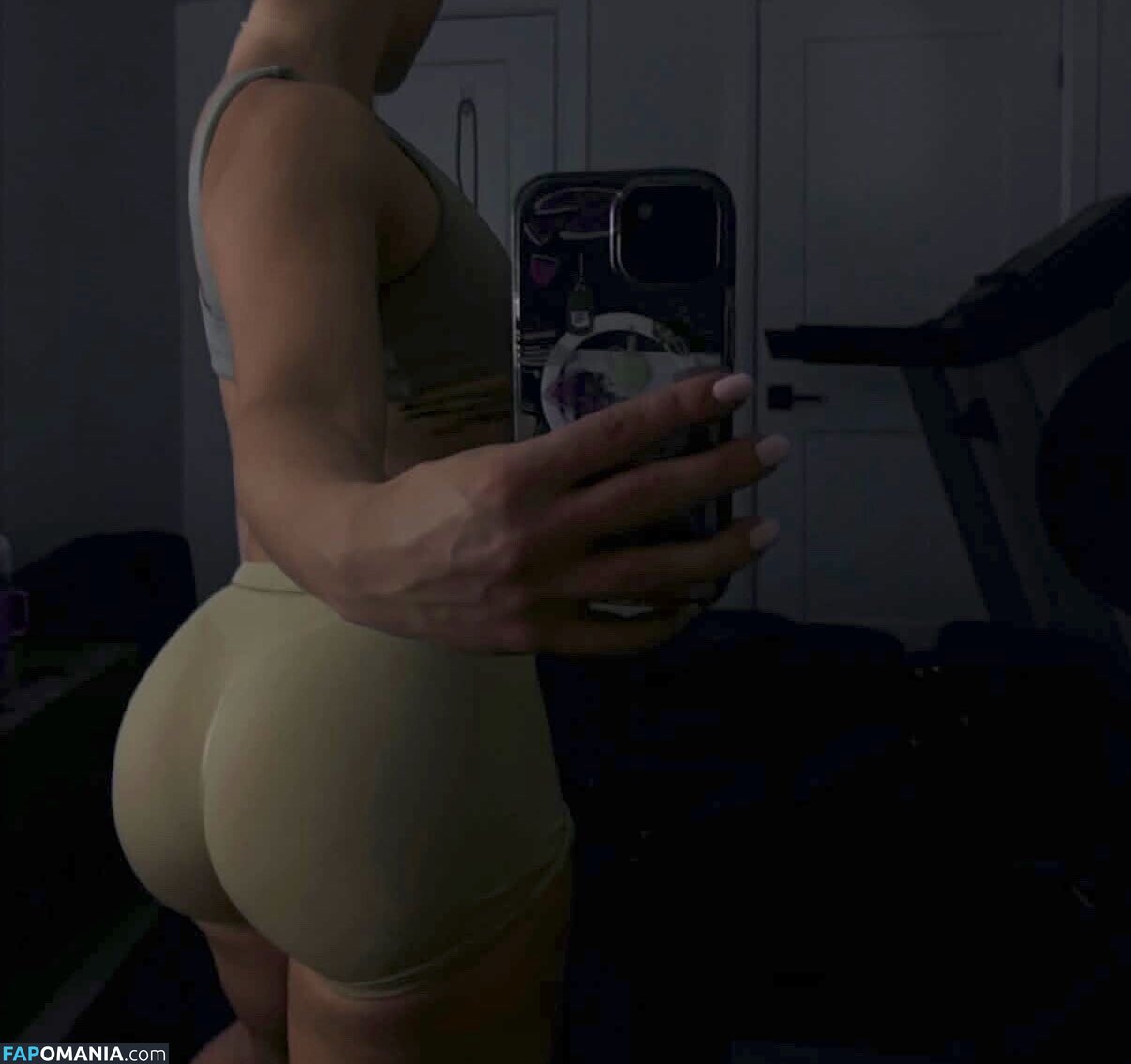 jade / urgymbae / urgymbae1.0 Desnudo OnlyFans  Foto filtrada #8