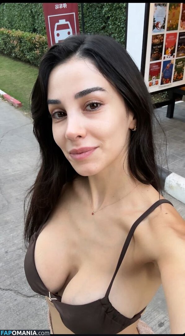 Vahide Bulu / buluvahide Desnudo OnlyFans  Foto filtrada #7