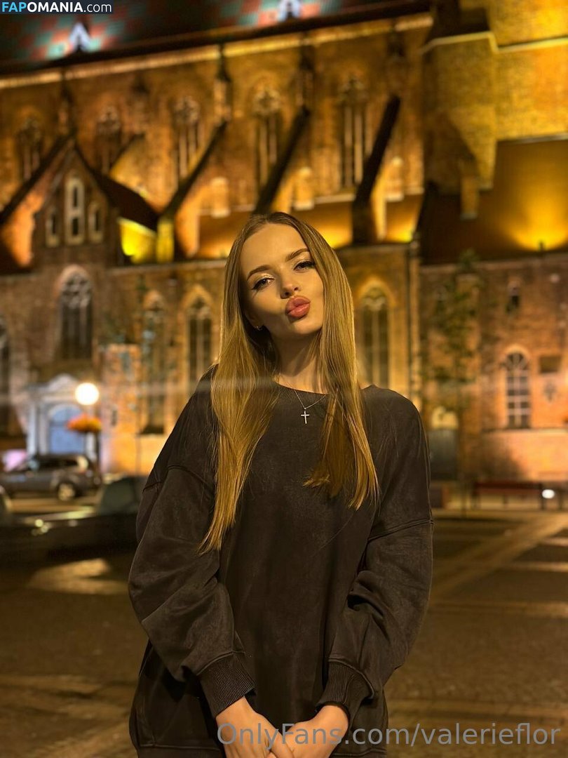 valerieflor / valerieflores Desnudo OnlyFans  Foto filtrada #56