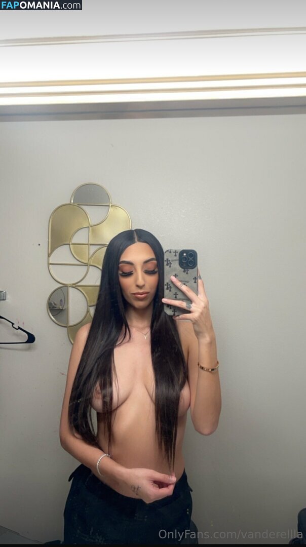 Onlyfans.com / Savannah / Vanderellla Desnudo OnlyFans  Foto filtrada #1