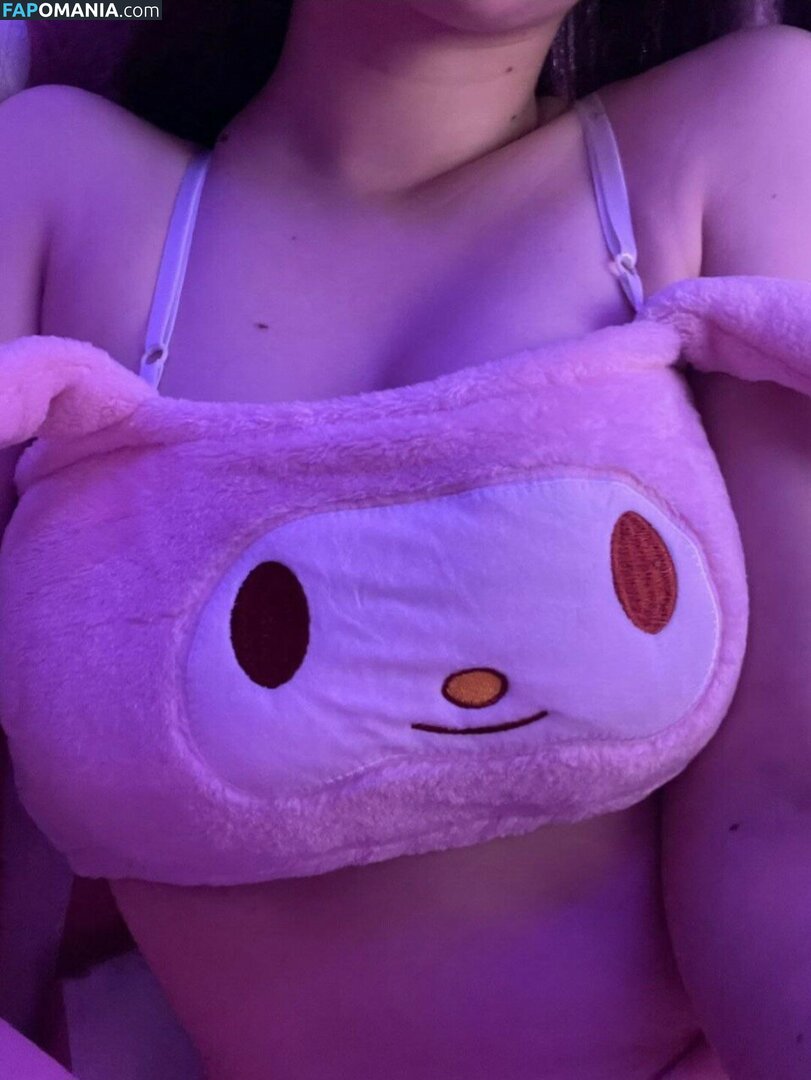 kusuoveki / kusuovk / vekikusuo / vekita / vekitk Desnudo OnlyFans  Foto filtrada #22