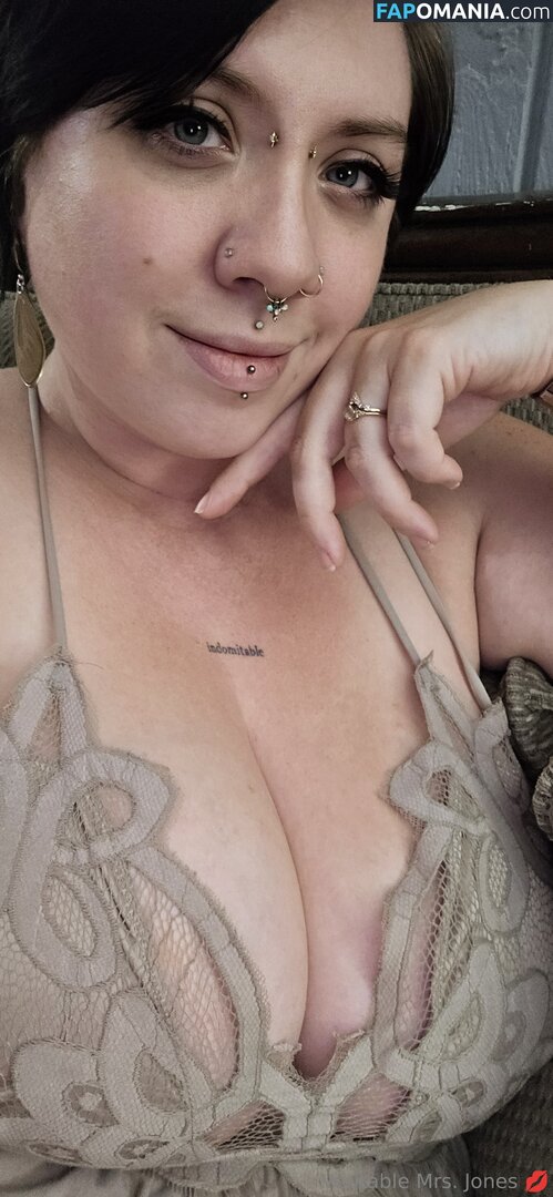 veritable_mrs_jones / veritable_mrs_jones_free Desnudo OnlyFans  Foto filtrada #1
