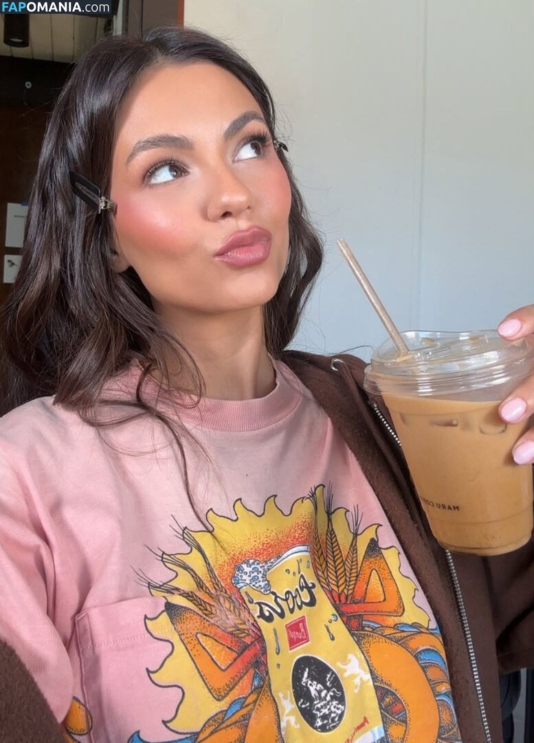 Victoria Justice / https: / victoriajustice Desnudo OnlyFans  Foto filtrada #40