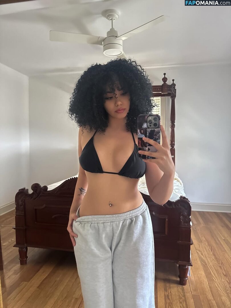 Victoria Vonne / pixieonyxx Desnudo OnlyFans  Foto filtrada #7