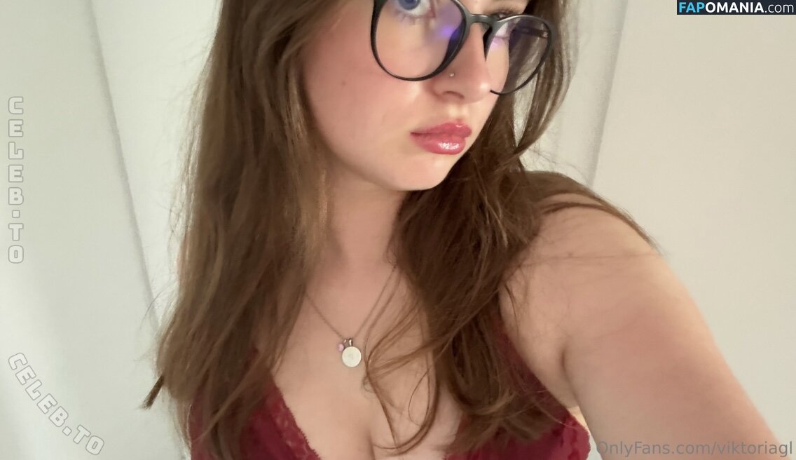 Viktoria Glebov / https: / viktoria.gle / viktoriagl Desnudo OnlyFans  Foto filtrada #3