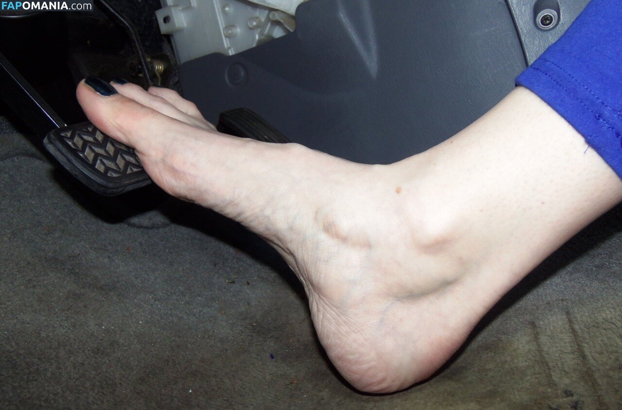 Violet's Toes (Violet's Perfect Feet Desnudo OnlyFans  Foto filtrada #1