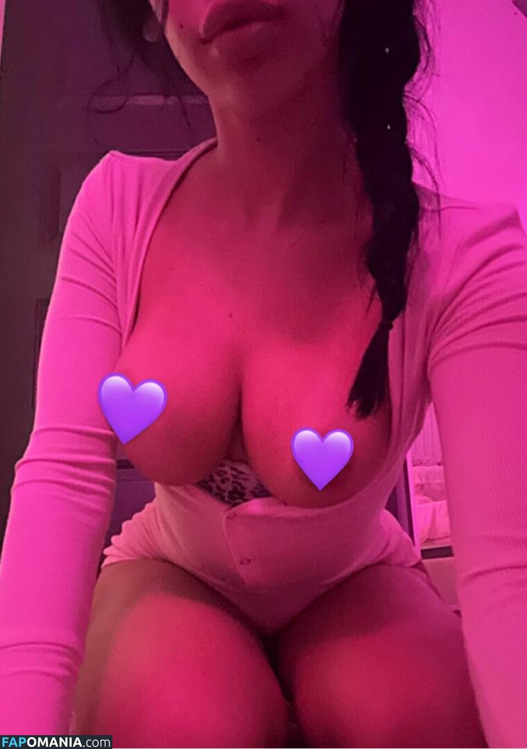 Vivianemilyy / Yourfavvv14 Desnudo OnlyFans  Foto filtrada #7