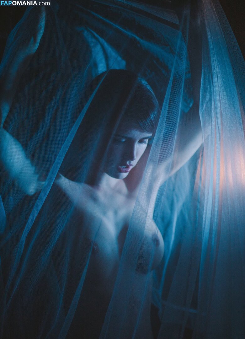 Vlada Erofeeva / vlada_erofeeva_ Desnudo OnlyFans  Foto filtrada #24