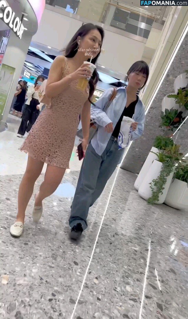 Voyeur Asian Pissing Toilet &Amp; Upskirts Only / girlspissin / https: Desnudo OnlyFans  Foto filtrada #8