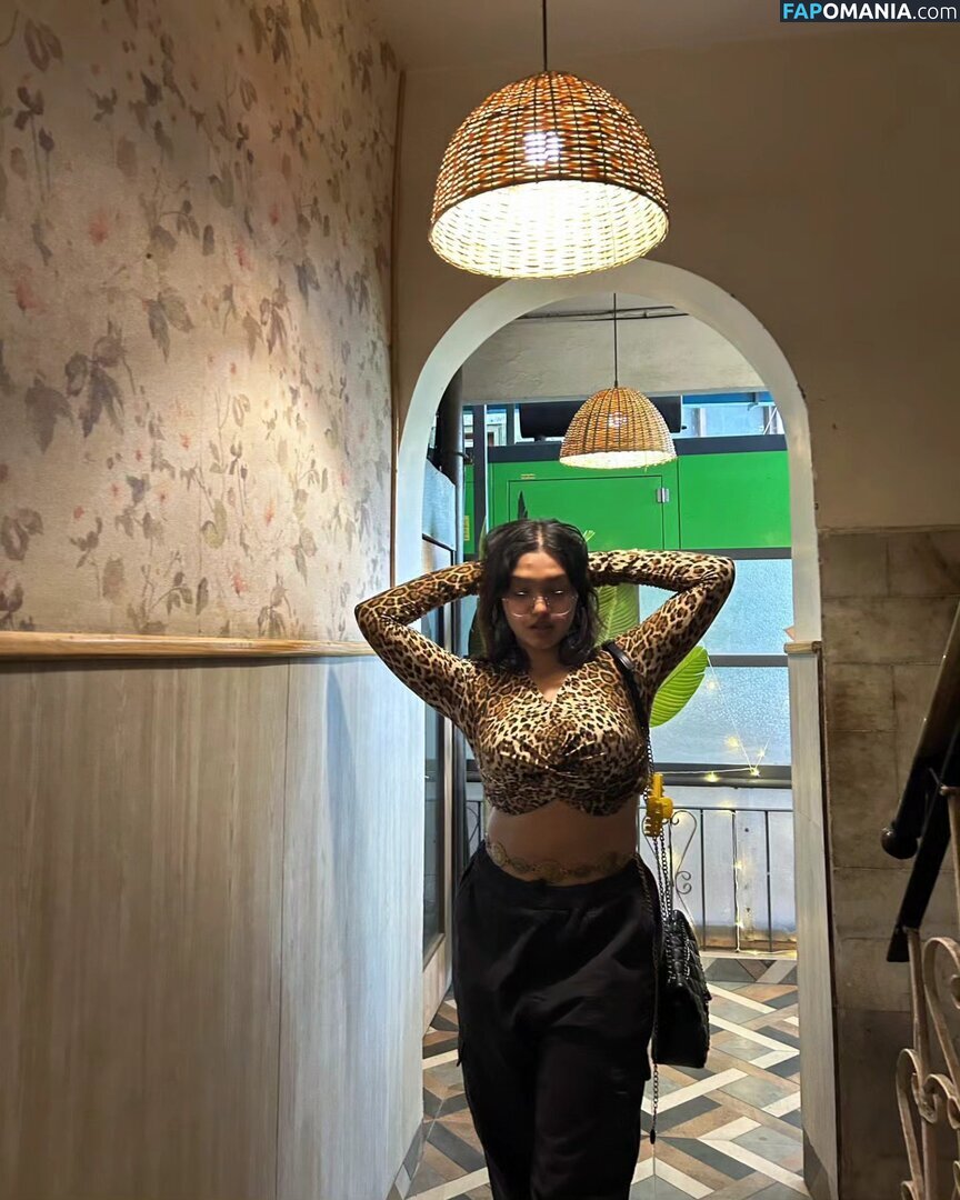 vr / vrindardddd_ Desnudo OnlyFans  Foto filtrada #8