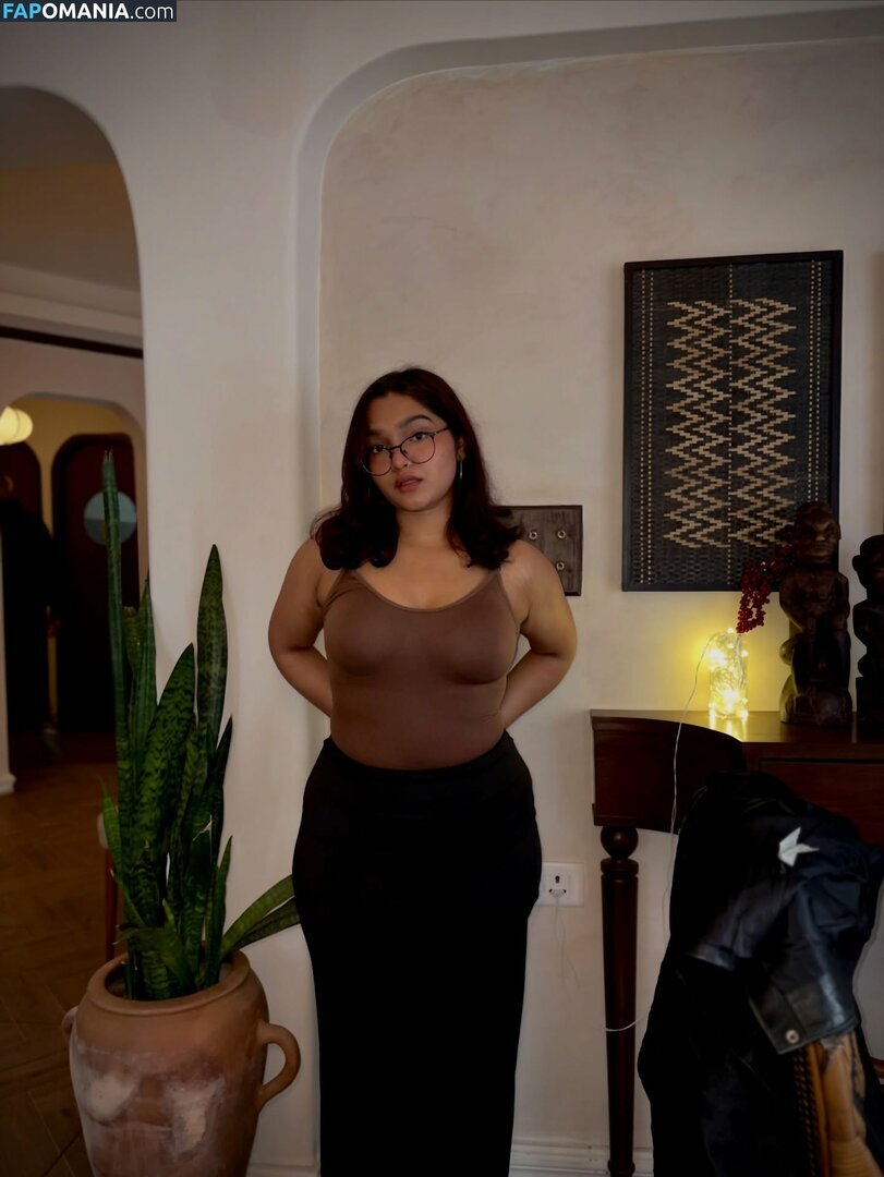 vr / vrindardddd_ Desnudo OnlyFans  Foto filtrada #26
