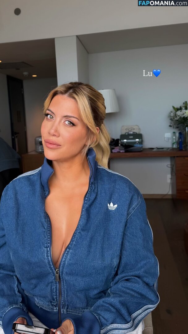 Icardi / Wanda Nara / badbitchwan / wanda_nara / wanditanara Desnudo OnlyFans  Foto filtrada #453