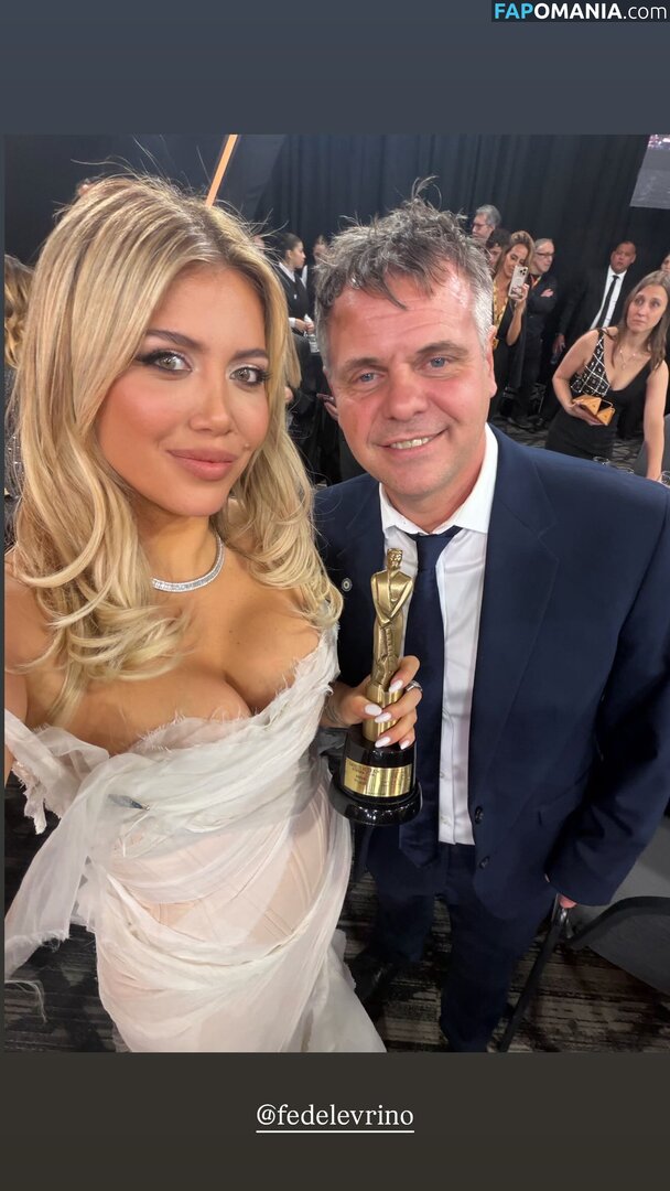 Icardi / Wanda Nara / badbitchwan / wanda_nara / wanditanara Desnudo OnlyFans  Foto filtrada #527