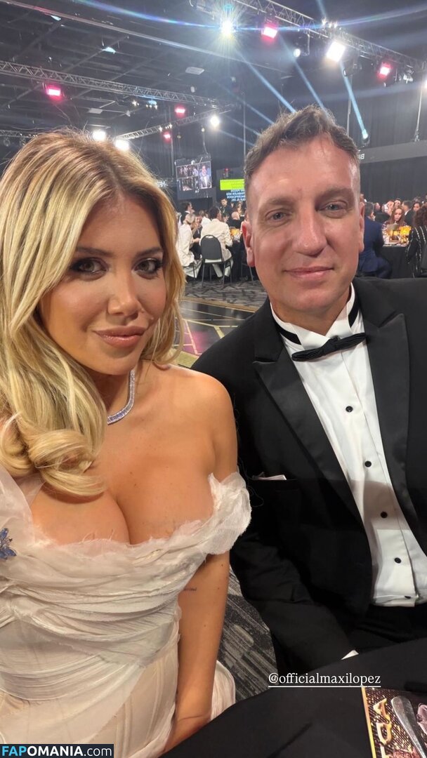 Icardi / Wanda Nara / badbitchwan / wanda_nara / wanditanara Desnudo OnlyFans  Foto filtrada #528