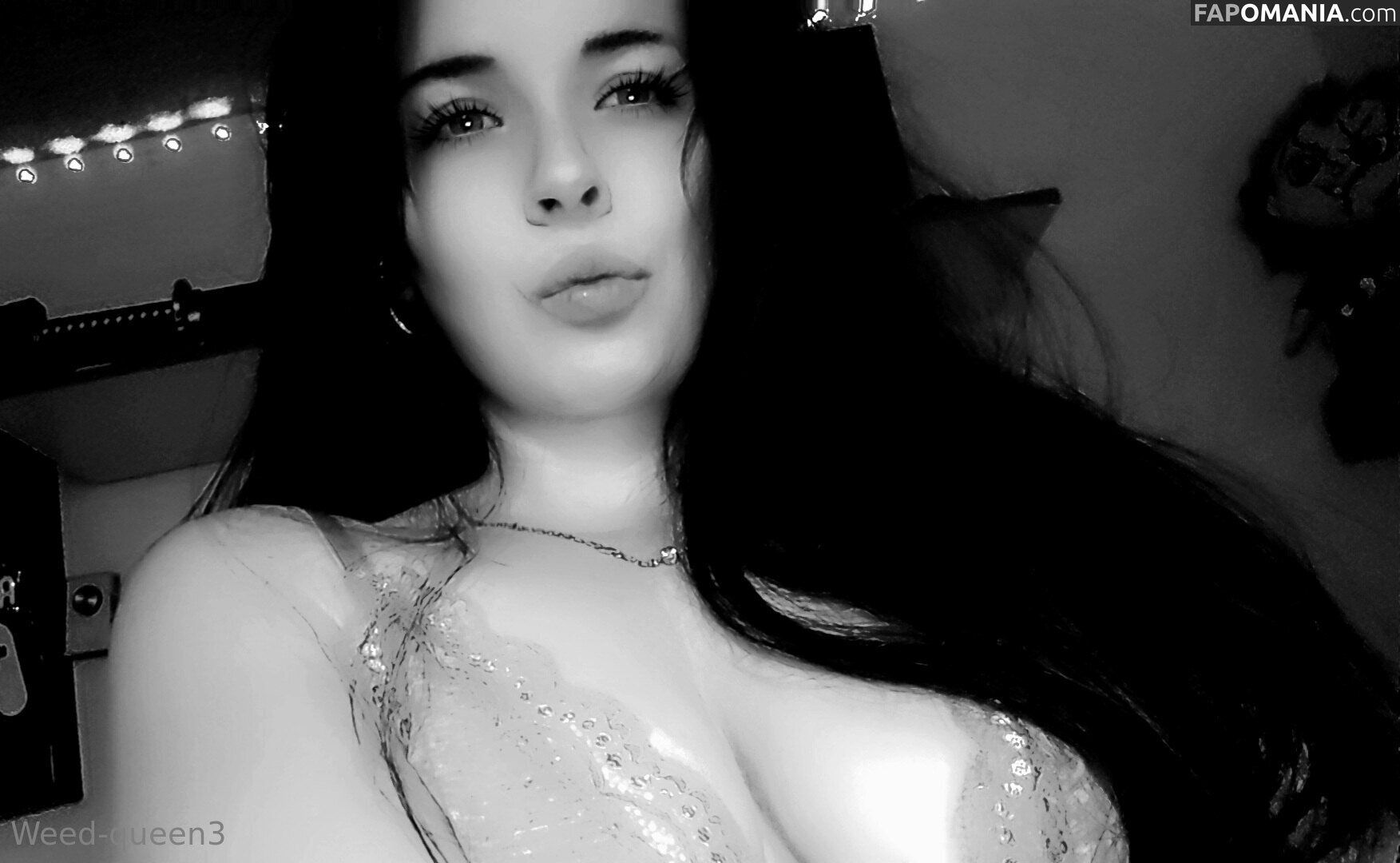 weedqueen33 / weedqueenofficialpage Desnudo OnlyFans  Foto filtrada #11