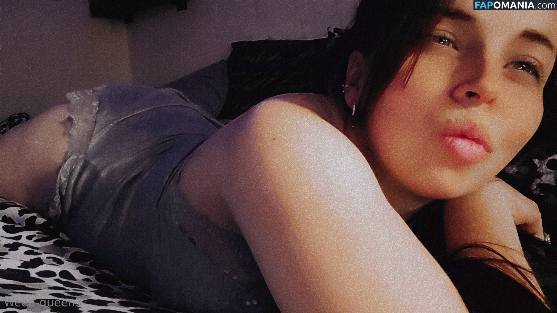 weedqueen33 / weedqueenofficialpage Desnudo OnlyFans  Foto filtrada #12