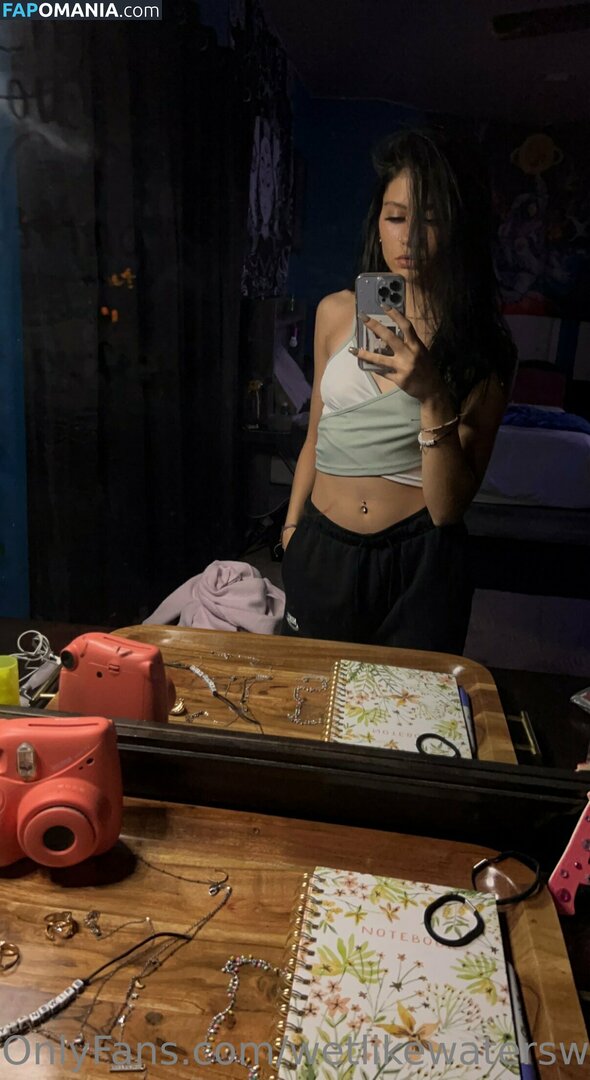 Acacia Gracelyn / The.better.acacia / acacia_gracelyn / wetlikewatersweetlike Desnudo OnlyFans  Foto filtrada #12