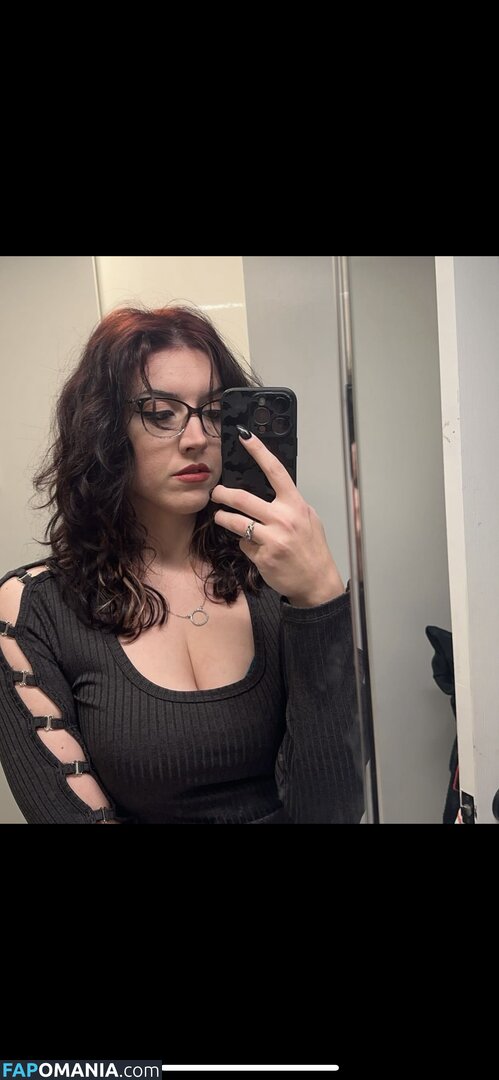 Wetsneakers / vstyle83 Desnudo OnlyFans  Foto filtrada #1