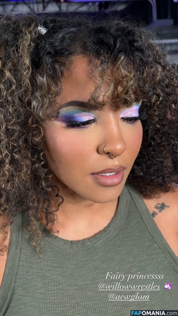 Willow Nightingale / willowwrestles Desnudo OnlyFans  Foto filtrada #1