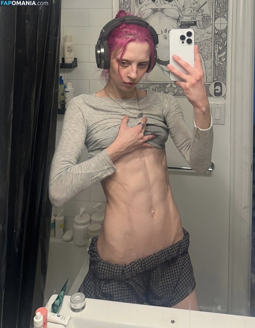 Women With Long Torso Desnudo OnlyFans  Foto filtrada #1