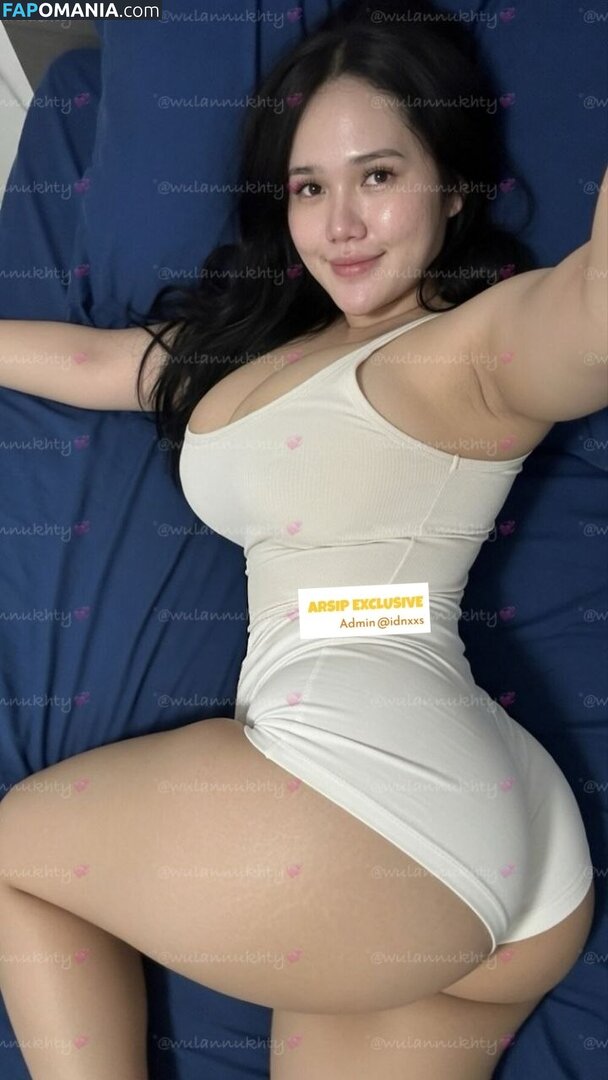 fitriwln / https: / wulannukhty / xxbbywlnn Desnudo OnlyFans  Foto filtrada #6