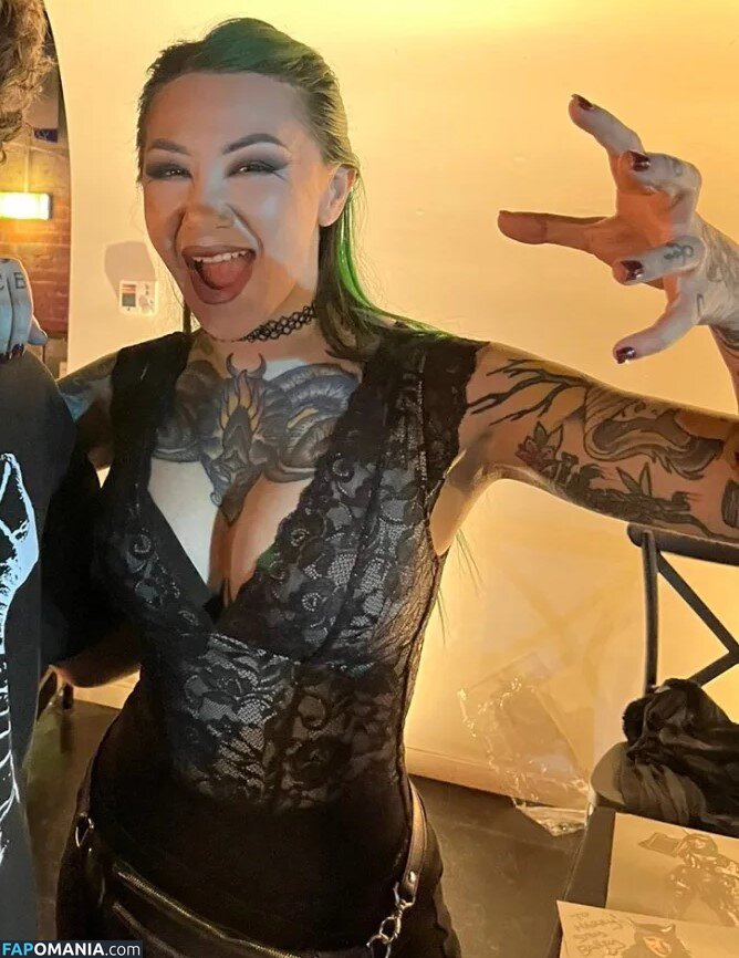 Shotzi Blackheart / ShotziWWE / WWE Shotzi Desnudo OnlyFans  Foto filtrada #27