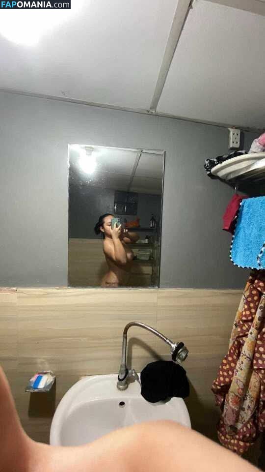 Rhyana mayo / Yana de mesa mayo Desnudo OnlyFans  Foto filtrada #1
