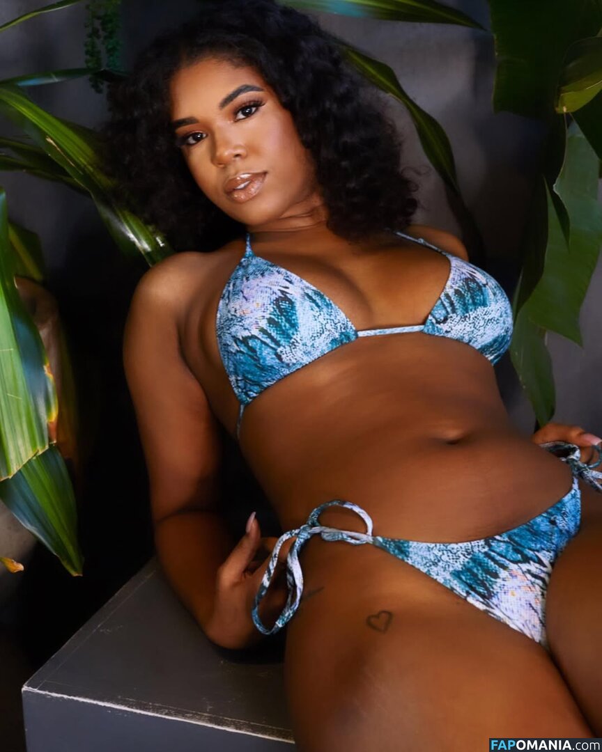 Yasmeen Kearra / yaskearra / yasmeen.kearra Desnudo OnlyFans  Foto filtrada #7