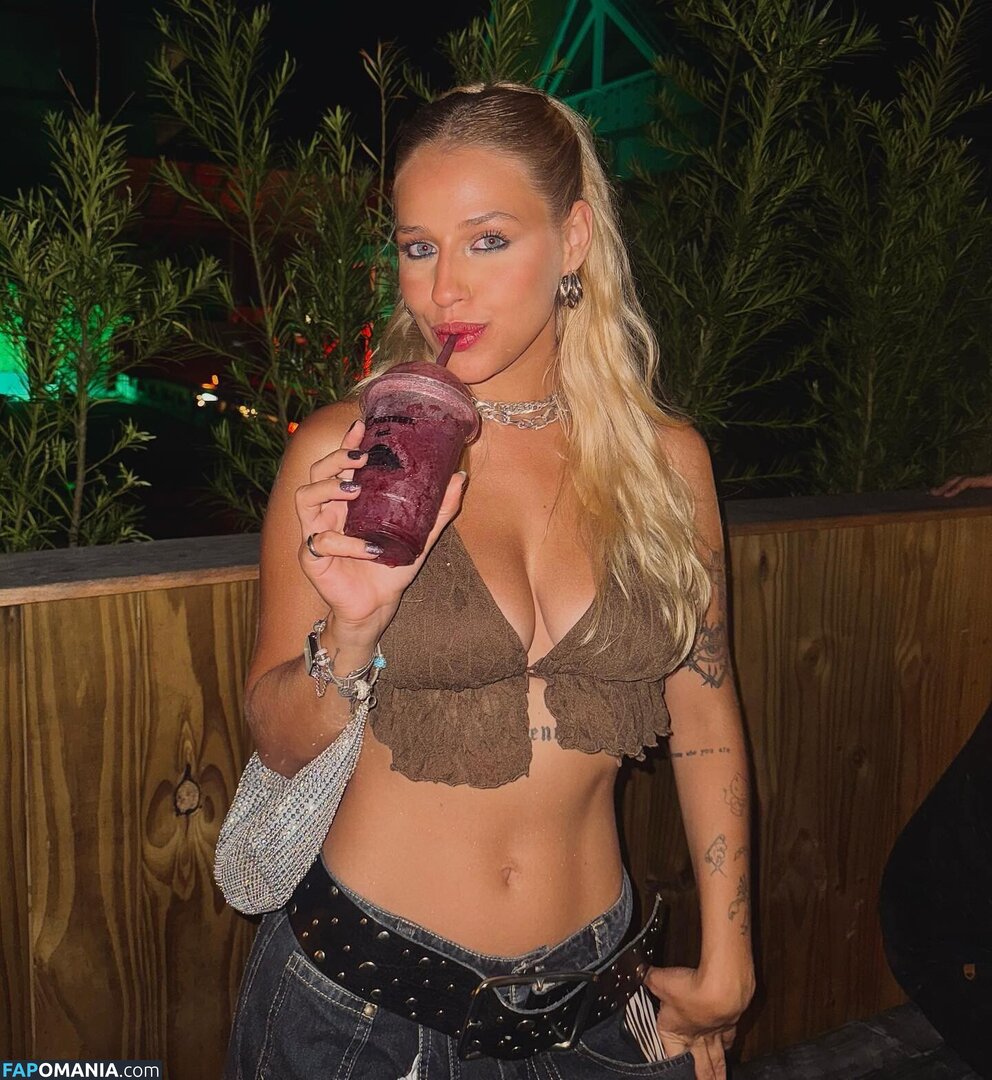 Yasmin Coelho / coelho.yas Desnudo OnlyFans  Foto filtrada #1