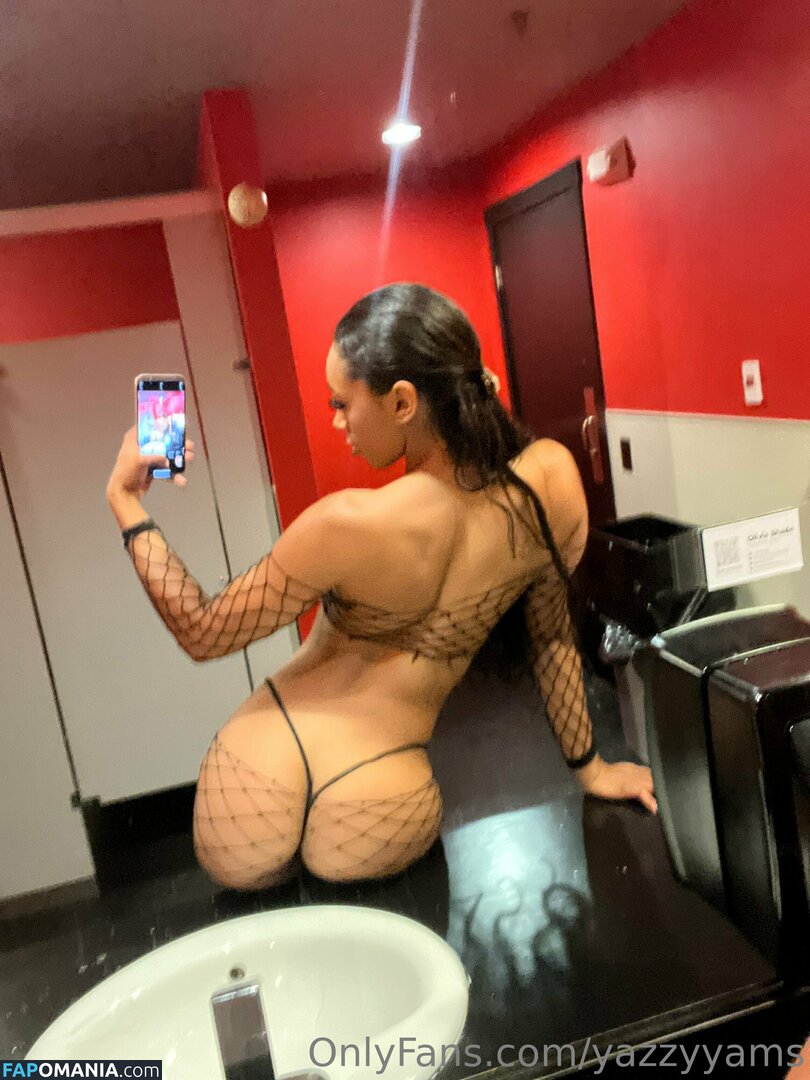 Queen Yasmeena / yazzylonglegs / yazzyyams Desnudo OnlyFans  Foto filtrada #474