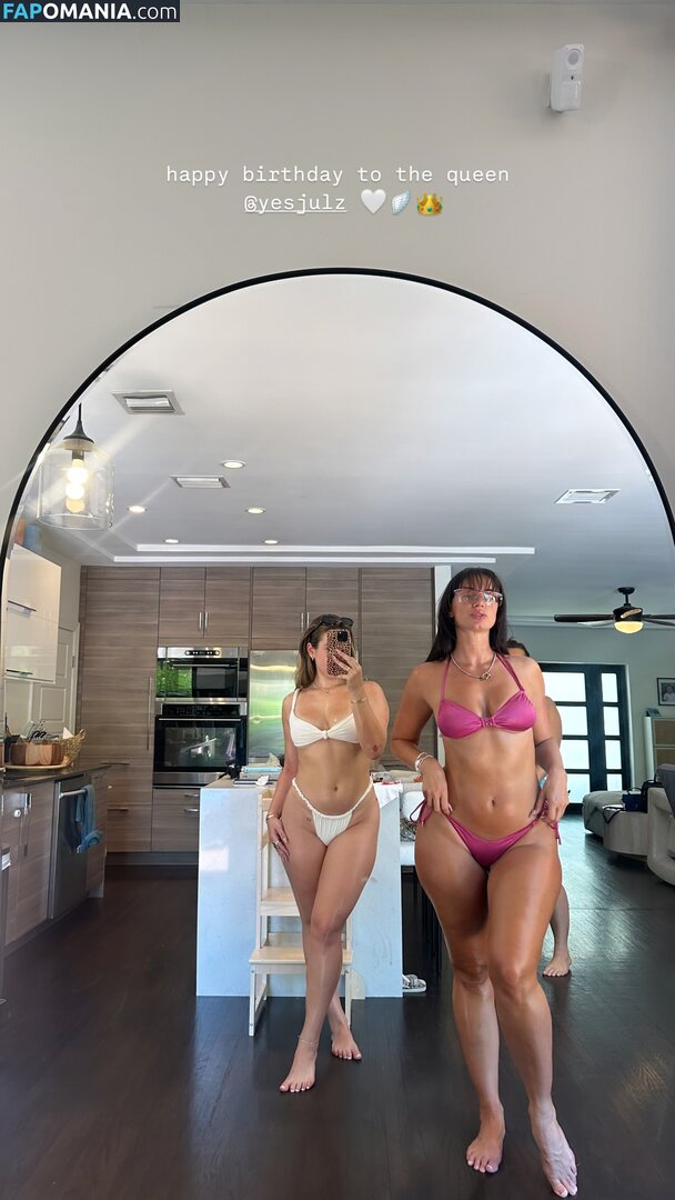 Yesjulz / https: / yesjulztv Desnudo OnlyFans  Foto filtrada #38