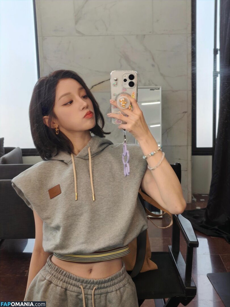 _Yuqi_ / https: / yuqisong.923 / yuqisun Desnudo OnlyFans  Foto filtrada #55