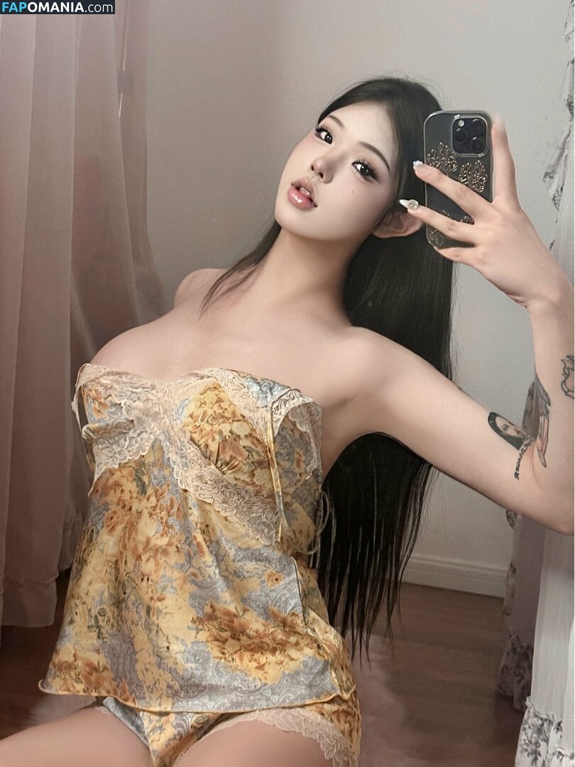 YesDaddy1069 / Yuzichucunqi / azukichwan Desnudo OnlyFans  Foto filtrada #2