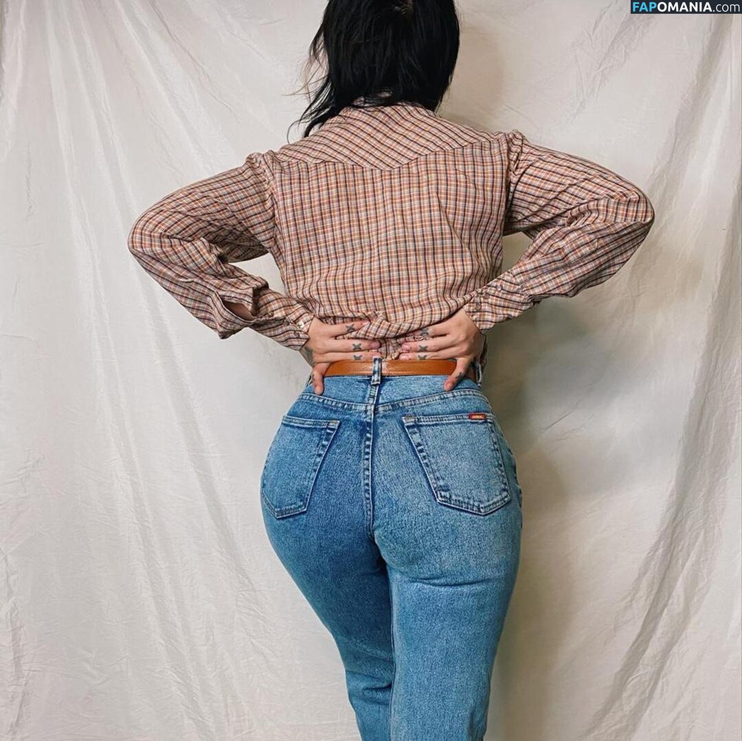 Yvette Young / yvetteyoung Desnudo OnlyFans  Foto filtrada #3