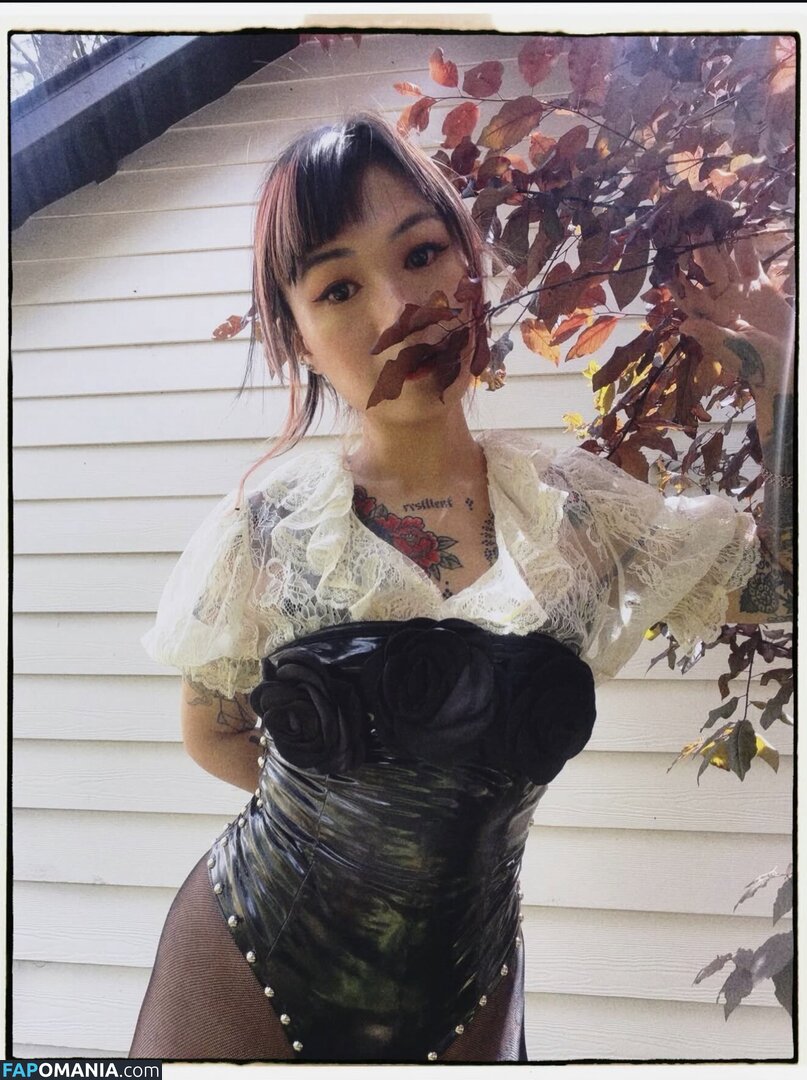 Yvette Young / yvetteyoung Desnudo OnlyFans  Foto filtrada #7